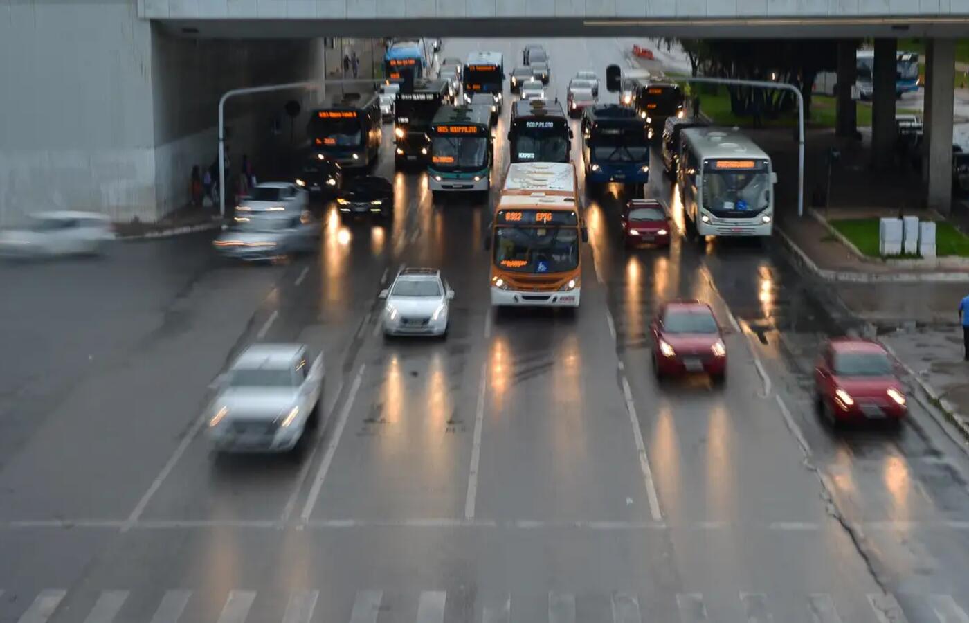 Trânsito: condutores das categorias C, D e E têm até 31 de março para fazer exame toxicológico