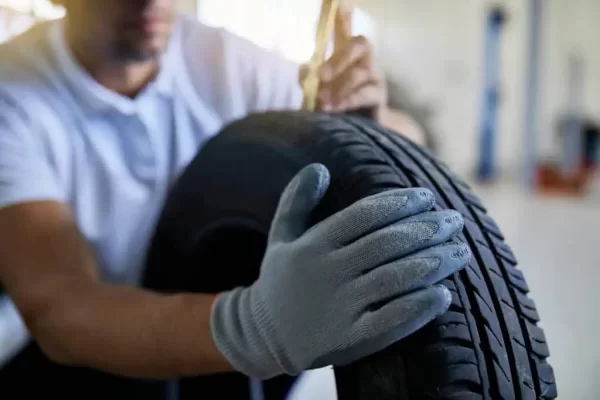Pneus remodelados são opçãoes econômicas e sustentáveis